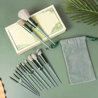 13 Piece Professional Makeup Brush Kit | Full Face Makeup Brush Set