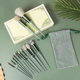 13 Piece Professional Makeup Brush Kit | Full Face Makeup Brush Set