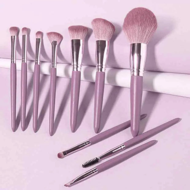 14 Piece Wooden Handle Makeup Brush Set | Soft Makeup Brush Set