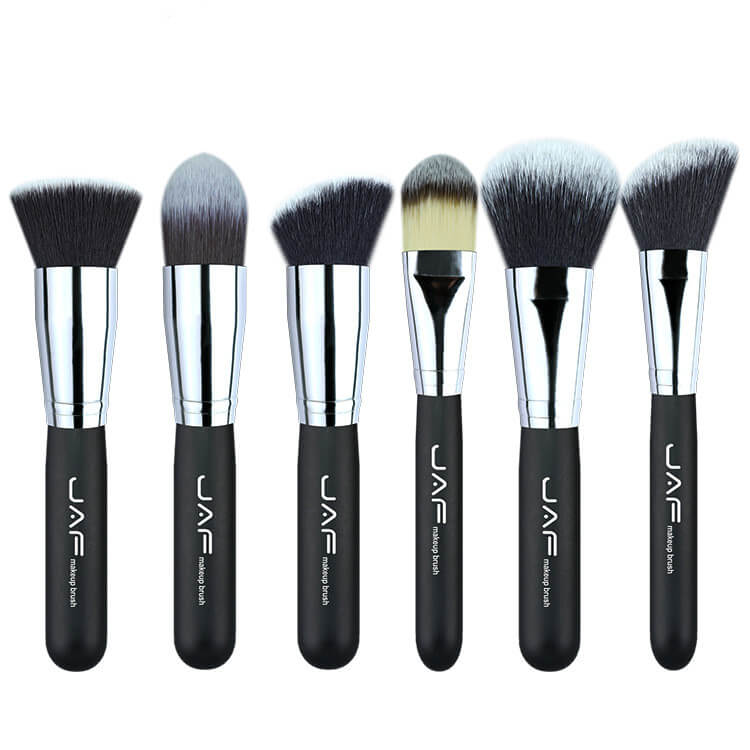 24 Piece Professional Makeup Brush Set | Makeup Brushes With Pouch