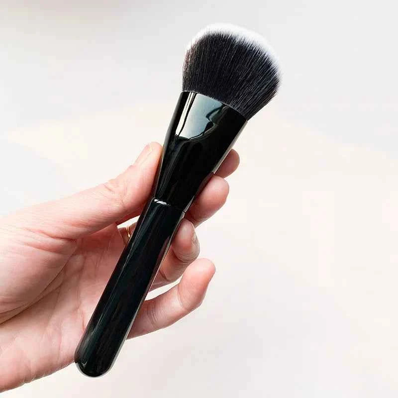 Professional Liquid Foundation Brush Foundation BB Cream Brush Blush Brushes Make Up Tool for Blending Liquid Cream Beauty Tools